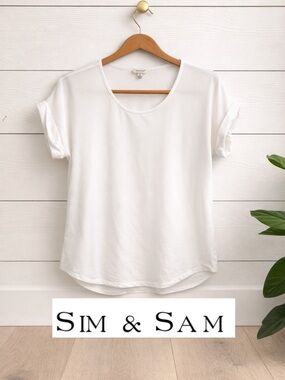 💕🔥💜 Sim & Sam White Rayon Blouse Size Medium Lightweight Short Sleeve Chic